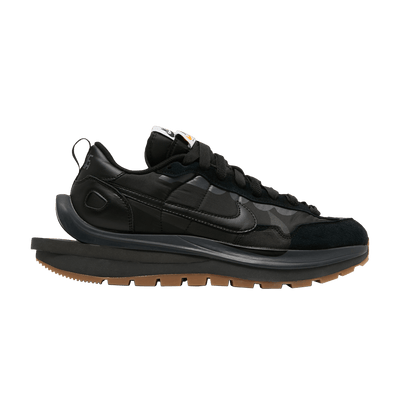 Nike Vaporwaffle x Sacai "Black Gum"